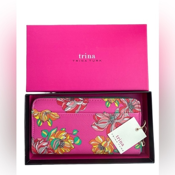 Trina Turk Handbags - Trina Turk Green and Pink Floral Wallet New with tags